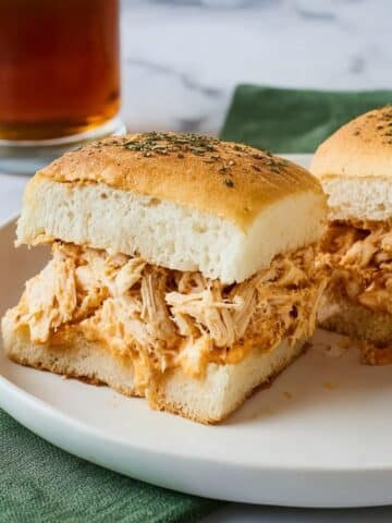 Buffalo Chicken Sliders with Hawaiian Sweet Rolls and Melty Cheese Recipe