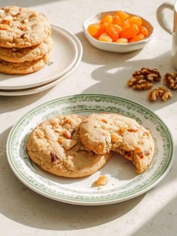 Apricot Walnut Cookies Recipe