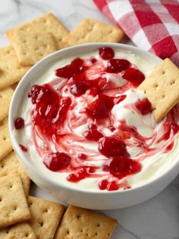 Strawberry Cheesecake Dip Recipe