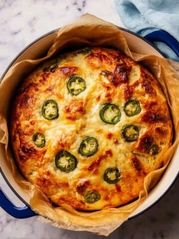 No Knead Jalapeño Cheddar Bread Recipe