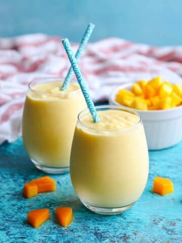 Creamy Mango Smoothie with Coconut Milk Recipe