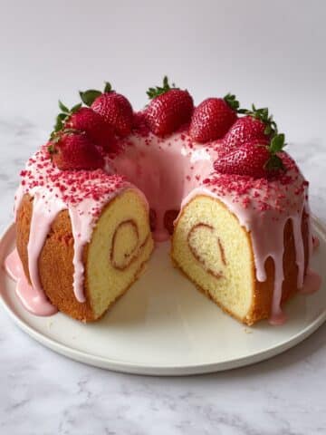 Strawberry Swirl Cheesecake Bundt Cake Recipe