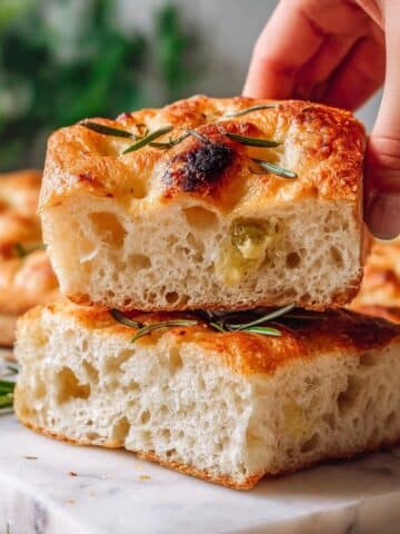Easy No-Knead Focaccia Bread Recipe